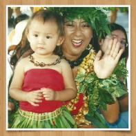 images/entertainment/baby-bella-me-hula.jpg